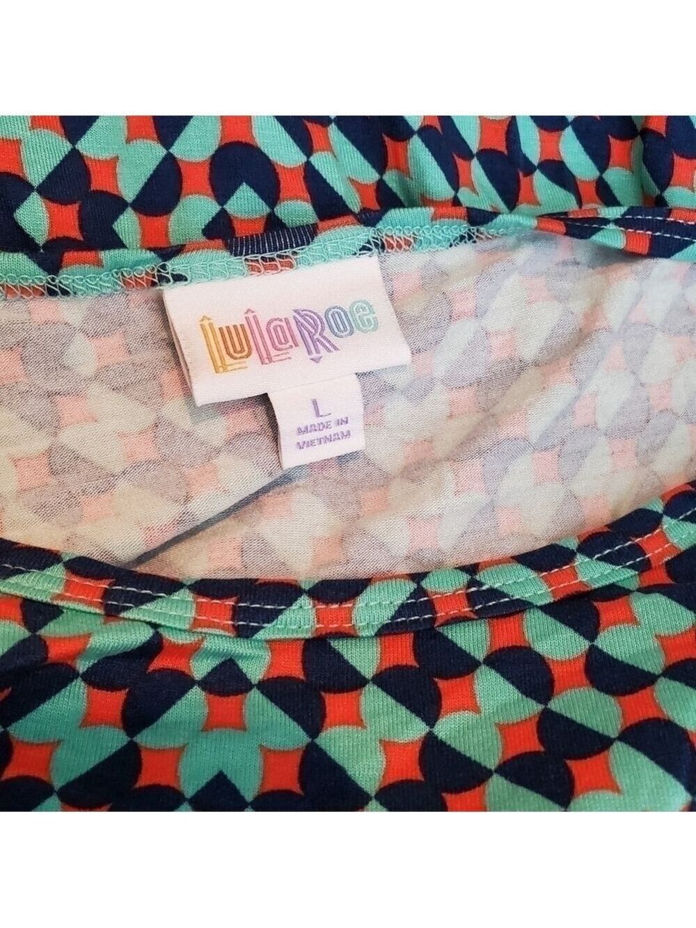 NWT Lularoe Irma, black/red/green geometric pattern, size L - Picture 4 of 6
